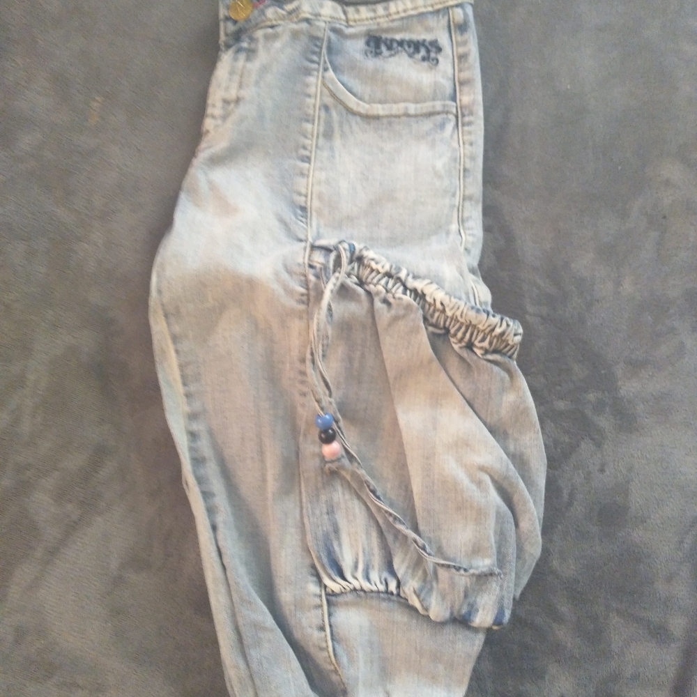 FASHION CAPRIS - Picture 3 of 5